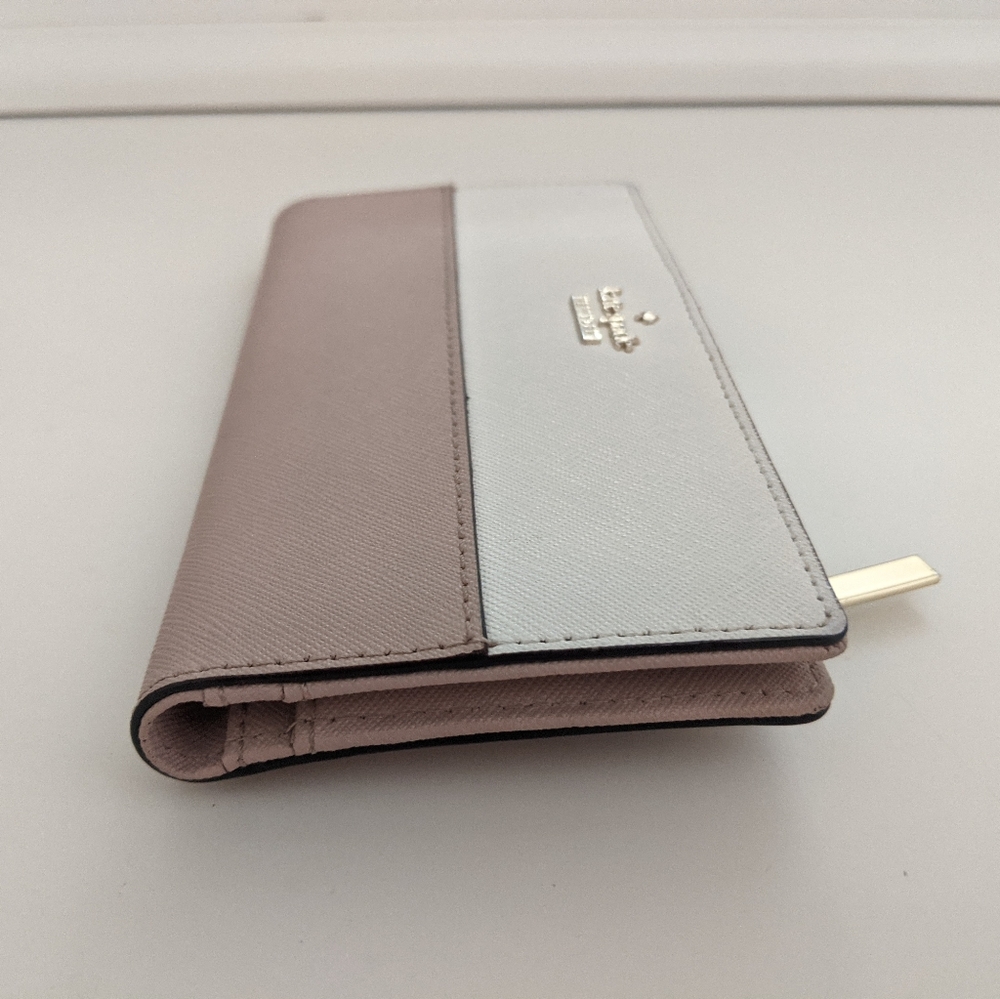 Kate Spade New York Cameron Street Stacy Wallet - Picture 16 of 16
